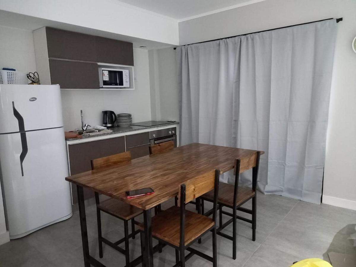 Departamentos Frente A La Playa Faro Vistas Del Sur Apartment Мар дел Плата Екстериор снимка
