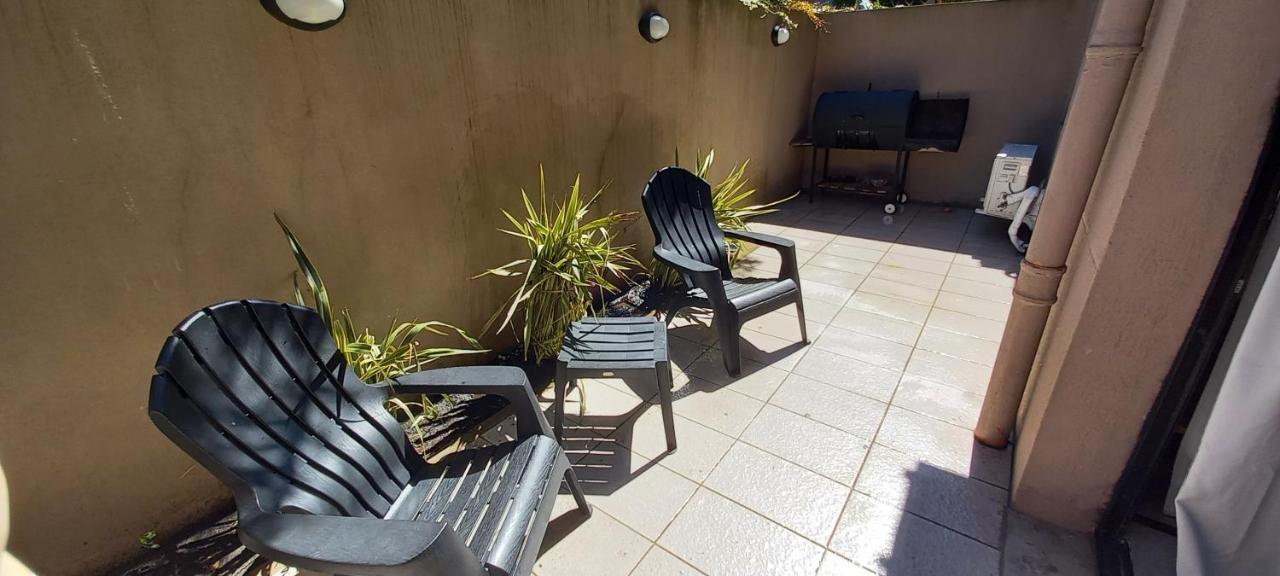 Departamentos Frente A La Playa Faro Vistas Del Sur Apartment Мар дел Плата Екстериор снимка